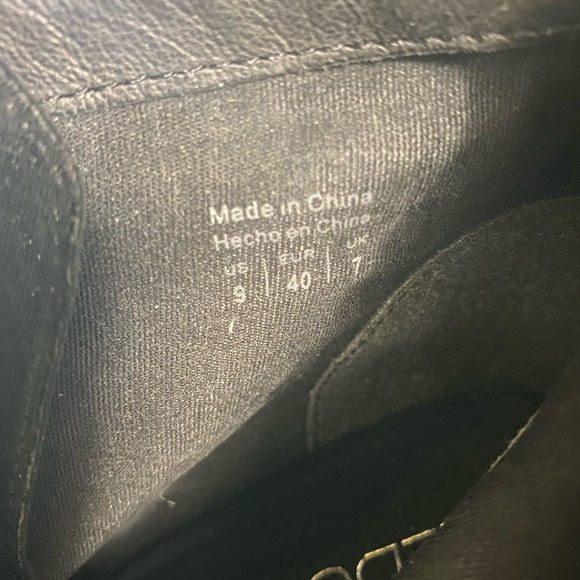 Suede ankle boots - Picture 7 of 15